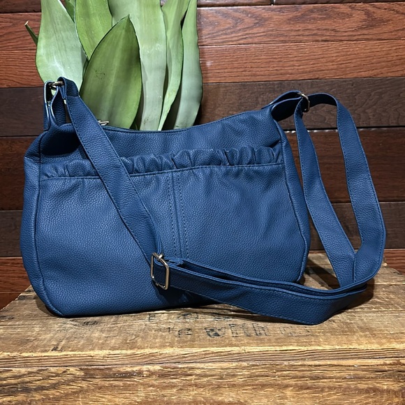 NWOT No Brand Tag Medium Navy Blue Shoulder Bag with Adjustable Strap - Picture 1 of 9
